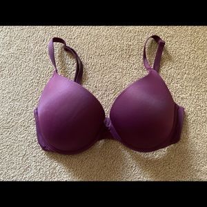 Victoria’s Secret Bra 32DD